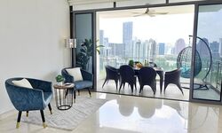 Latitude (D10), Condominium #480005181